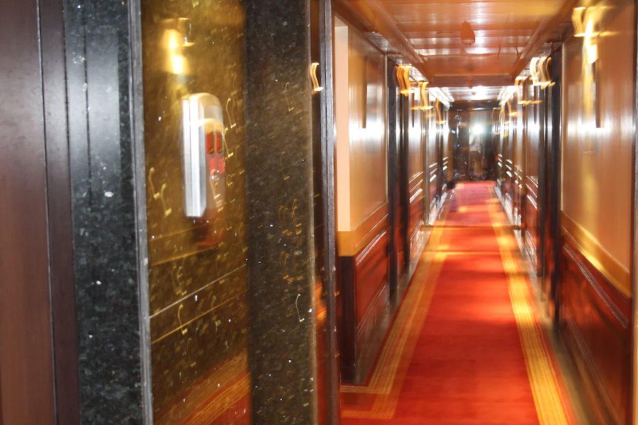 Hotel Grand