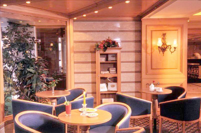 Hotel Grand