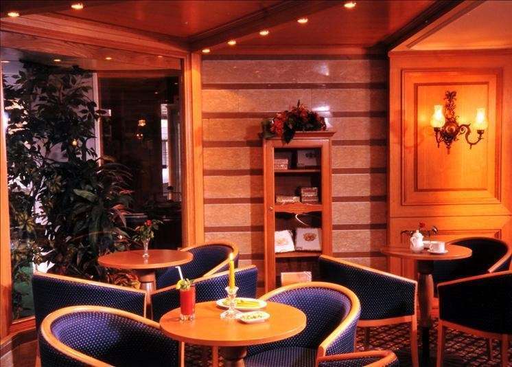 Hotel Grand
