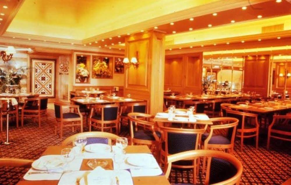 Grand Hotel 4*